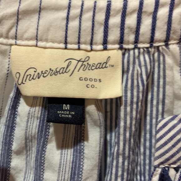 Women’s top - Picture 2 of 4